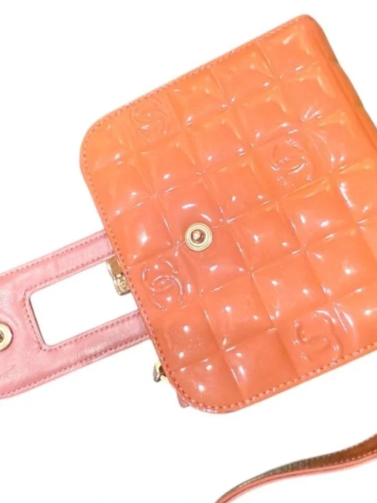 Rare CHANEL Luxurious Pink Quilted CC Patent Leather Bag Wristlet Vtg ⭐️⭐️⭐️⭐️⭐️ - Picture 11 of 16